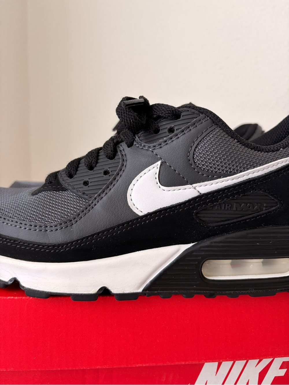 Nike Air Max 90 Sneakers - Black, Gray & White iron smoke grey 6.5 8 classic - Picture 6 of 6
